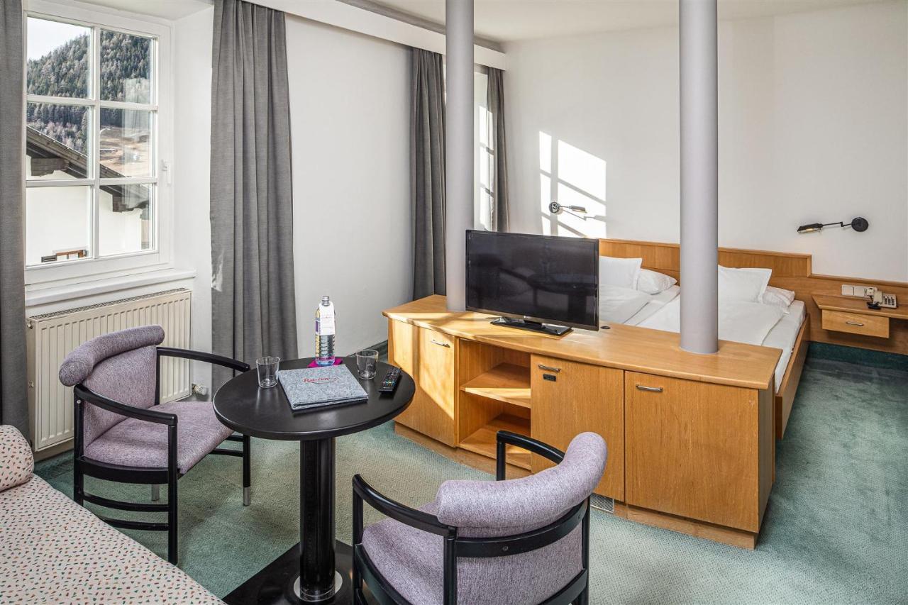Geniesserhotel Rauter Matrei in Osttirol Esterno foto